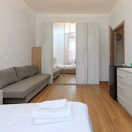 I-host - Imperia 21 شقة ميلان