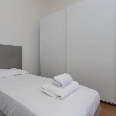 I-host - Imperia 21 شقة